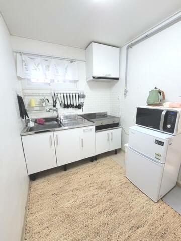 Apartment Hanok House Station Seoul